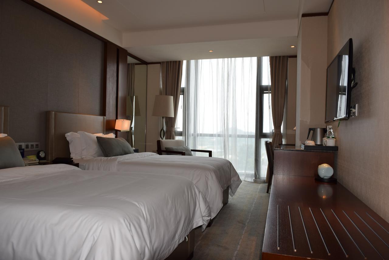 Zhongjian Yanqi Lake View Hotel Peking Exterior foto